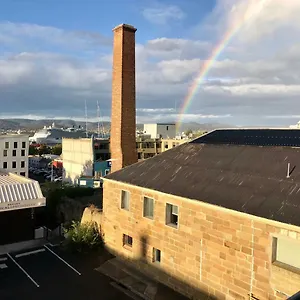 hampden-at-battery-point.top-hotels-hobart.com/